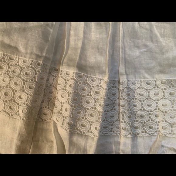 Gorgeous cream- colored linen and lace skirt - Picture 5 of 5